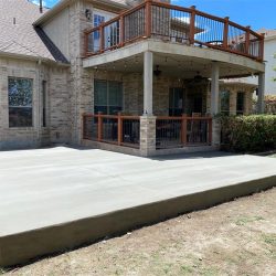 concrete-patio-raised